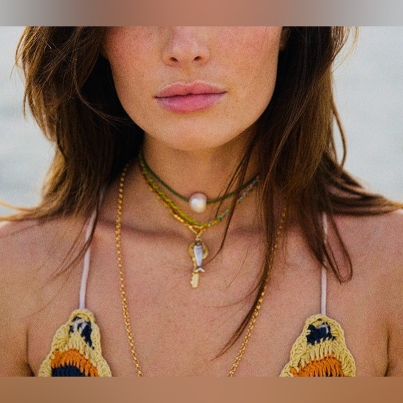 HART Baroque Pearl Palm Green Leather Cord Choker NWOT and a Jewelry Bag - Picture 5 of 9